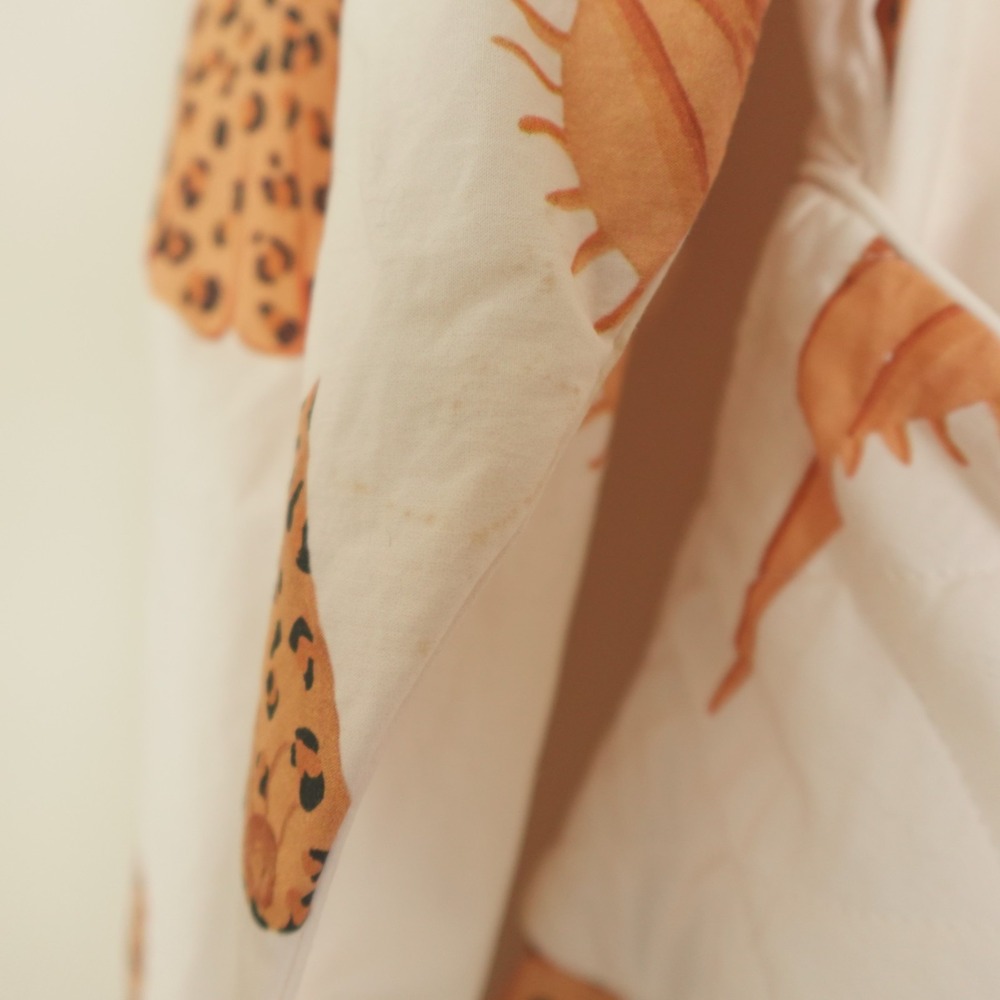 FARM Rio White Romper with Gold Shell Motif - Picture 16 of 16
